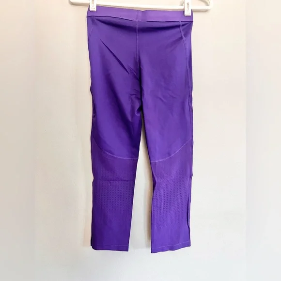 NWT Nike Pro Hyper Cool Compression Capri Tights Training Leggings Womens Sz S - Picture 4 of 7